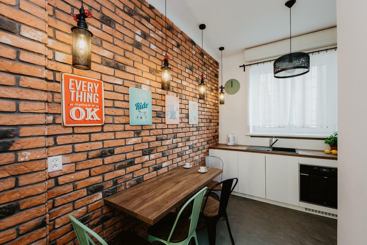 Shortstaypoland Aleje Jerozolimskie Varsóvia Exterior foto